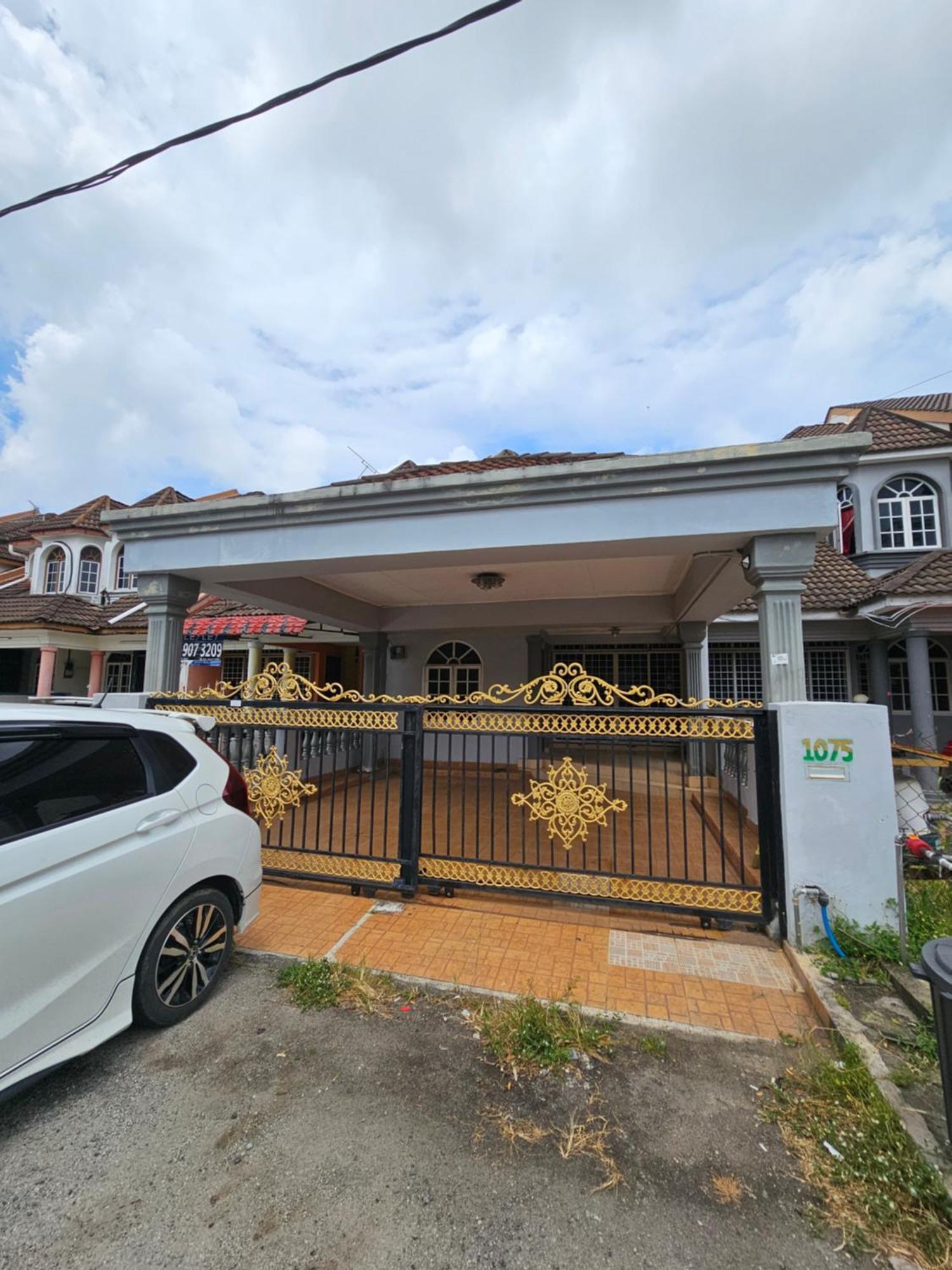 Ruhani Homestay 3 Kb - 4 Bedroom Fully Airconditioned With Wifi & Netflix Kota Bharu Eksteriør billede